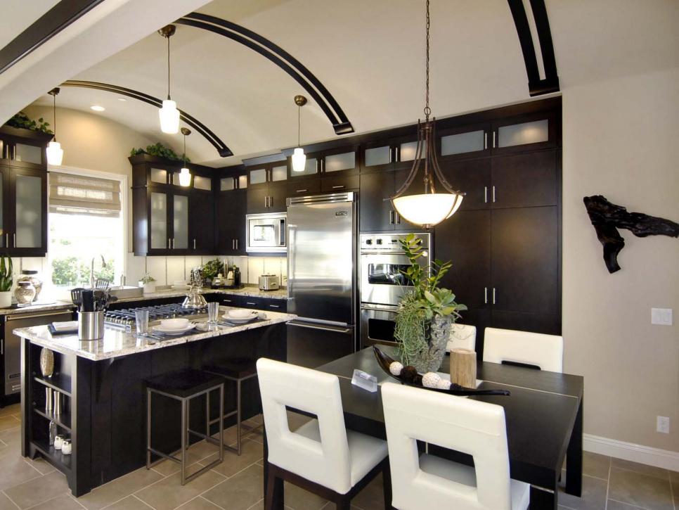 arched-ceiling_hgtv.com
